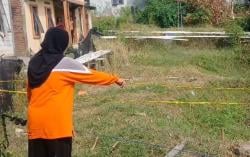 Heboh Penemuan Bayi Laki-Laki di Bekas Kolam Ikan Pasuruan, Diduga Sengaja Dibuang<