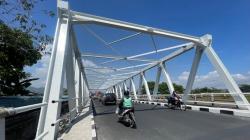Selesai Direnovasi, Ini Penampakan Jembatan Dayeuhkolot di Bandung<