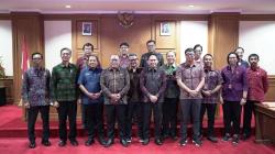 Komisi II DPRD Badung Raker Realisasi Anggaran 2025 dan Bangunan Bermasalah<