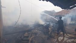 Kebakaran Hebat di Permukiman Padat Jepara, Api dari Tungku Rumah yang Ditinggal Pemiliknya<