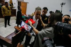 Tok! Fariz RM Divonis 10 Bulan Penjara dan Denda Rp800 Juta