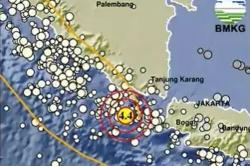 Gempa Terkini Magnitudo 4,4 Guncang Tanggamus Lampung<