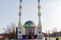 Giliran Masjid di Belanda Dapat Teror, Surat 