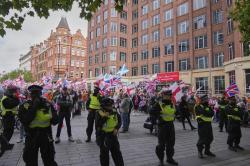 Demo Rusuh London, Islam Dijadikan Kambing Hitam Politik Sayap Kanan Eropa