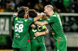 Hasil Super League 2025: Persebaya Susah Payah Tundukkan Semen Padang<