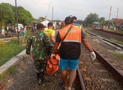 Tragis! Pesepeda Tewas Tertabrak Kereta Api Tawang Jaya di Kendal<