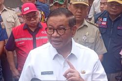 Pramono Janji Bantu Warga Korban Kebakaran di Taman Sari Urus SHM dan HGB yang Hangus