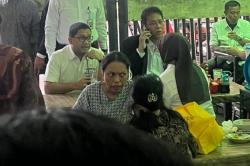 Kaget! Menkeu Purbaya Makan Siang di Kantin Kantor Seperti Karyawan Biasa