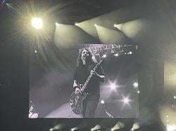 Konser Foo Fighter Jakarta Pecah! Dave Grohl Cs Bawakan Banyak Lagu Dibanding di Malaysia