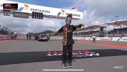 Viral Bocah Pacu Jalur Beraksi di MotoGP Mandalika 2025, Aura Farming Menyala di Sirkuit!