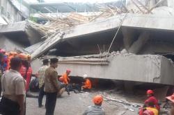 Jaga Keutuhan TKP, Warga Dilarang Masuk Lokasi Reruntuhan Ponpes Al Khoziny<