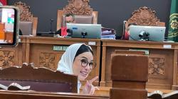 Emosional! Nikita Mirzani Sebut Tuntutan Jaksa Penuh Kebencian 