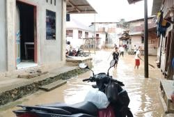 Cuaca Ekstrem Landa 3 Kabupaten di Sumut, BNPB Imbau Warga Waspada Bencana<