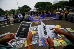 Aksi Damai Kritik Kinerja Setahun Pemerintahan Prabowo-Gibran