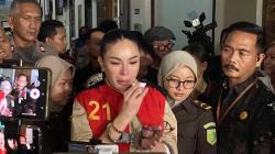 Panas! Nikita Mirzani Kembali Emosi pada Jaksa jelang Vonis Hakim