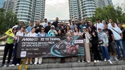Geger di Kuala Lumpur! Fans Indonesia Banjiri Menara Kembar Petronas Jelang MotoGP Malaysia 2025