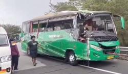 Kecelakaan Maut Bus Wisata di Tol Pemalang, Sopir Tersangka?<