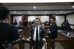 Hotman Tunjukkan Dokumen Ada Seller dan Buyer, Saksi Ahli CMNP Kembali Untungkan MNC: Itu Namanya Jual Beli