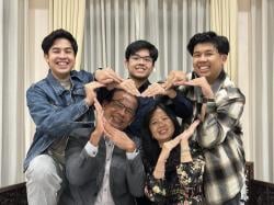 Pesan Menyentuh Jerome Polin untuk Mendiang Ayah Tercinta: We Love You