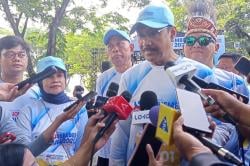 Gelar Pahlawan Nasional Soeharto Tuai Polemik, Mensos Sudah Temui Pihak Penolak