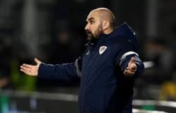 Tragedi Sepak Bola Serbia! Pelatih Radnicki 1923 Mladen Zizovic Meninggal Dunia Saat Laga Berlangsung