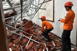 42 Siswa Jadi Korban SMKN 1 Gunung Putri Ambruk, 5 Masih Dirawat di RS