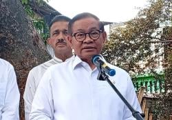 Pramono Tinjau Kali Krukut di Jaksel: Aliran Sungainya Sudah Tidak Normal