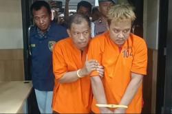 Pencuri Truk Acungkan Pistol saat Hendak Ditangkap, Berujung Ditembak Polisi<