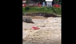 Tragedi Rafting 7 Mahasiswa di Sungai Cimanuk Indramayu, 2 Hilang Terseret Arus<