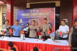 Pria Gay Gelapkan Motor Teman Kencan di Probolinggo, Modus Tipu Daya Asmara<