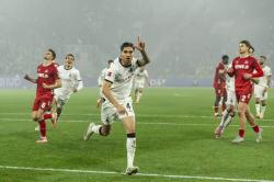 Pelatih Monchengladbach Puji Kevin Diks Cs usai Menangi Laga Derby