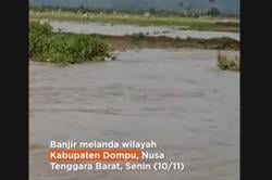 Banjir Landa Dompu dan Bima NTB, Ratusan Rumah Warga Terendam<