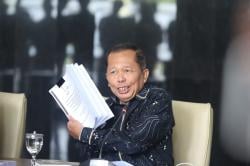 Bantah Tuduhan Ijazah Palsu, Hakim MK Arsul Sani Ungkap Perjalanan Dapatkan Gelar Doktor