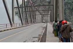 Banjir Lahar Erupsi Semeru di Sungai Leprak jadi Spot Wisata Dadakan<