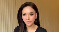 Al Ghazali Umumkan Kehamilan Alyssa Daguise, Maia Estianty Sambut Cucu Pertama