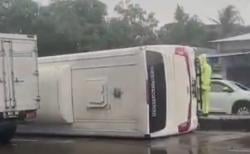 Kecelakaan Bus Rombongan Calon Jemaah Umrah Terbalik di Pangkep, 2 Luka-Luka