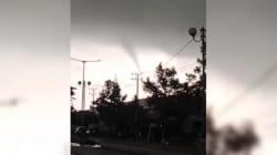 Viral! Detik-Detik Mengerikan Puting Beliung Hantam Rumah di Maros, Warga Panik<