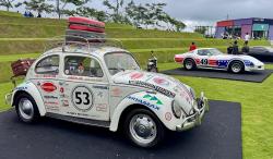 Ribuan Komunitas Otomotif Auto Kultur Kumpul di LMAC, 300 Mobil Terkurasi Bersolek