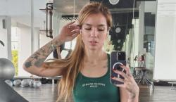 Bertobat, Sheila Marcia Hapus Semua Tato di Tubuh