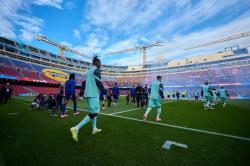 Barcelona Pulang ke Camp Nou dengan 11 Pemain La Masia, Dirayakan Pesta Gol