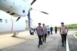 Polri Kerahkan Pesawat CN 295 dan Fokker 50 Angkut Bantuan Bencana Sumatera