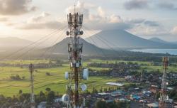 Komdigi: Jaringan Seluler di Lokasi Bencana 90 Persen Pulih