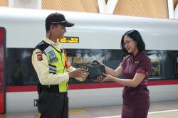 Sepanjang 2025 Terdapat 6.500 Barang Tertinggal di Whoosh,  KCIC Ingatkan Penumpang Jaga Barang Bawaan<