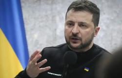 Presiden Ukraina Zelensky Akan Mundur?