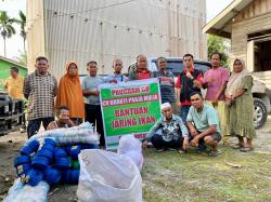 Tingkatkan Hasil Tangkapan, CV Bhakti Praja Mulia Salurkan Bantuan Jaring Ikan<