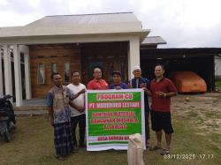 PT Madukoro Lestari Salurkan Bantuan Material untuk Musala Al Ikhlas Sungai Ara<