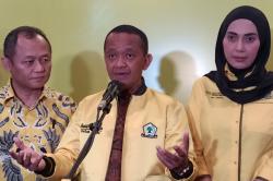 Bahlil Peringatkan Kader Golkar Lebih Peka: Jangan Sudah Hujan, Baru Kelabakan