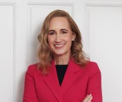 Kabar Duka, Penulis Confessions of a Shopaholic Sophie Kinsella Meninggal Dunia