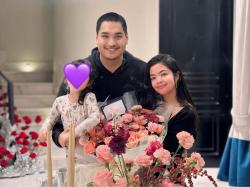 Perjalanan Cinta Dito Ariotedjo dengan Niena Kirana, Lamaran di Depan Kakbah!