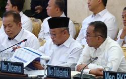 Lapor ke Prabowo, Mendikdasmen Sebut 16.175 Sekolah Sudah Direnovasi